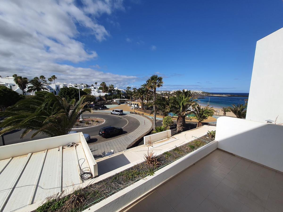 Realrent Costa Teguise Beach Exterior photo