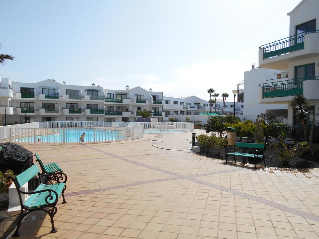Realrent Costa Teguise Beach Exterior photo